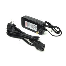 Блок живлення Faraday Electronics 60W/12V/5A (Довжина мережевого кабелю: 1 м, Довжина вихідного кабелю: 0.7 м)
